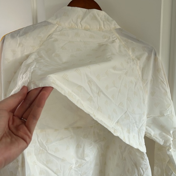 Aldi Gear 2024 Windbreaker Jacket Ladies White Extra Large Brand New With Tags - Picture 9 of 12